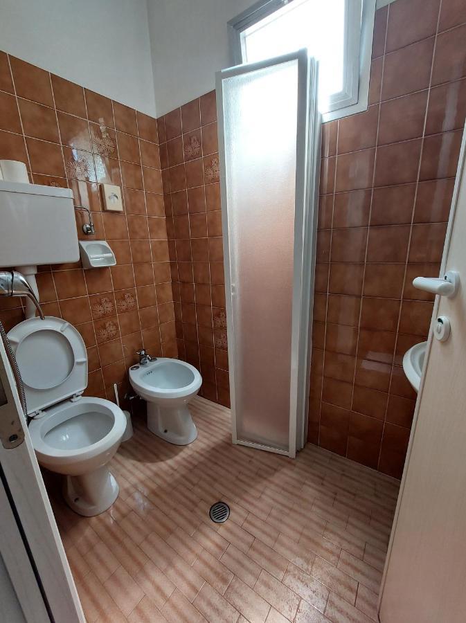 B&B Hotel Villa Nora 벨레지아아지마리나 객실 사진